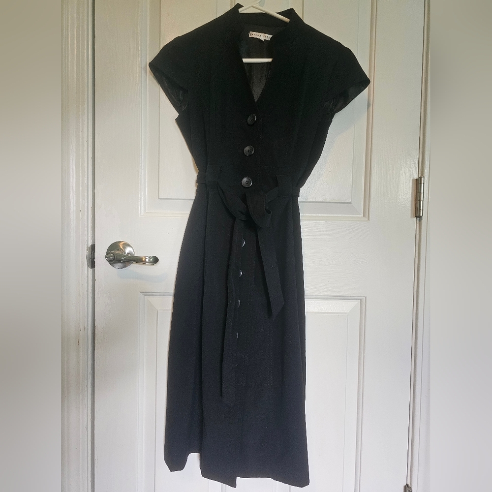 Sandra Darren Button Down & Belted Black Midi Dress Women's Sz 6 - Picture 2 of 12